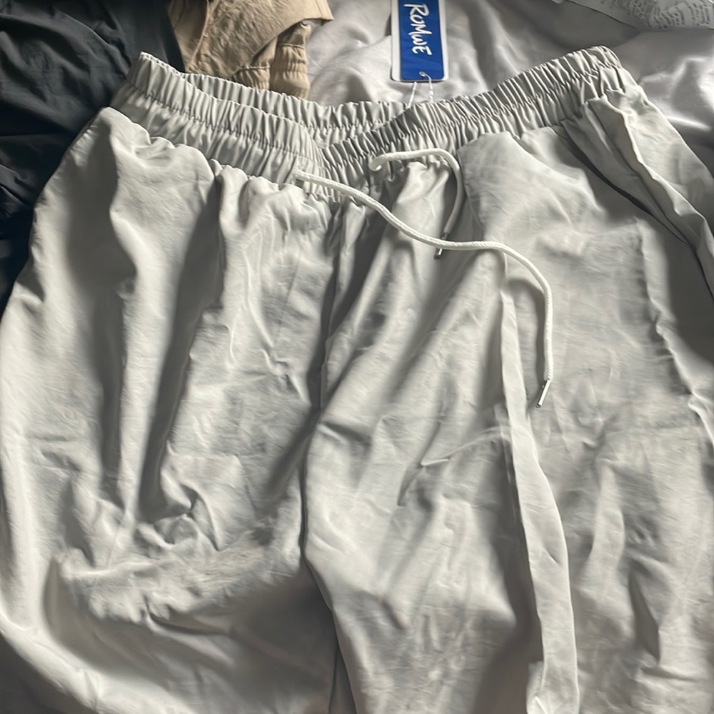 Grey romwe shorts brand new size xl nylon